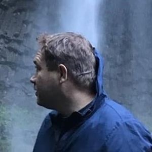 Meet your Posher, Guy